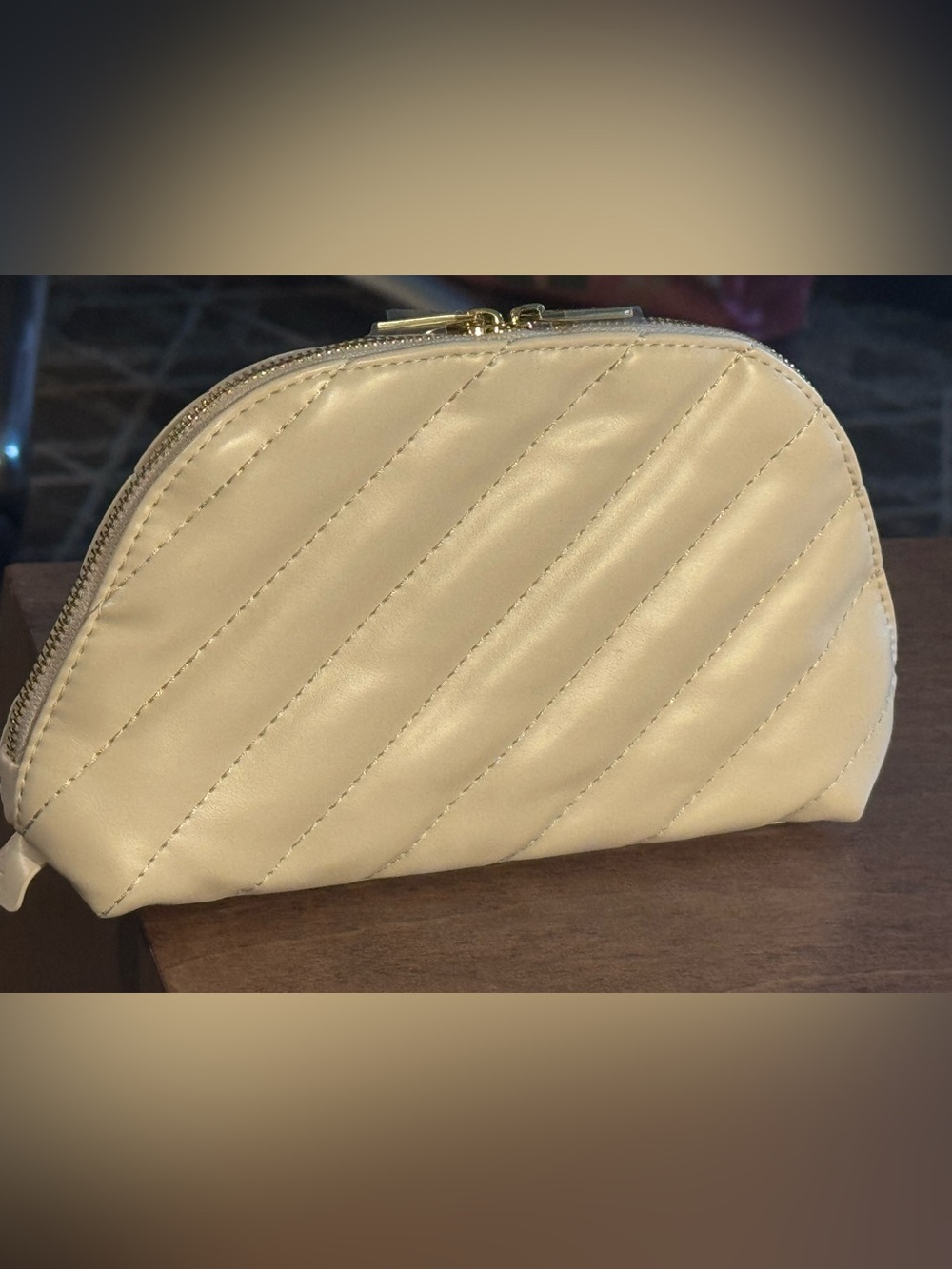 Must Have!Yves Saint Laurent Royal Cream Leather Quilted Troussau bagw Partition - Picture 12 of 15